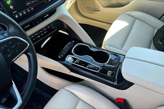 2023 Buick Envision Essence AWD