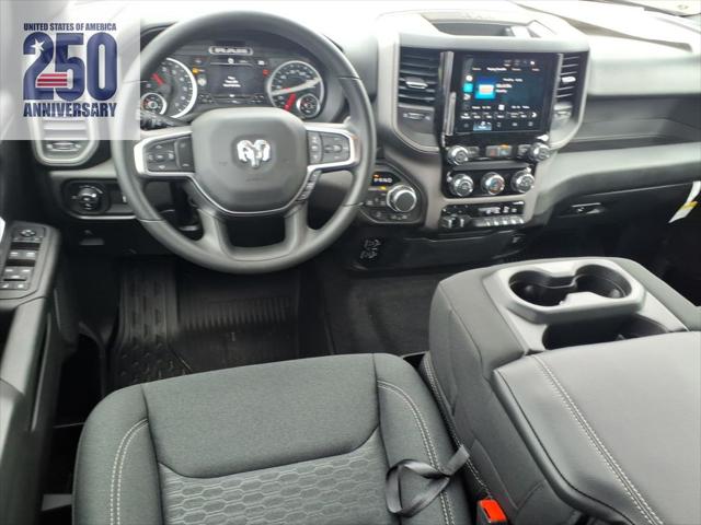 2026 Ram 1500 Warlock Crew Cab 4x4 5'7" Box