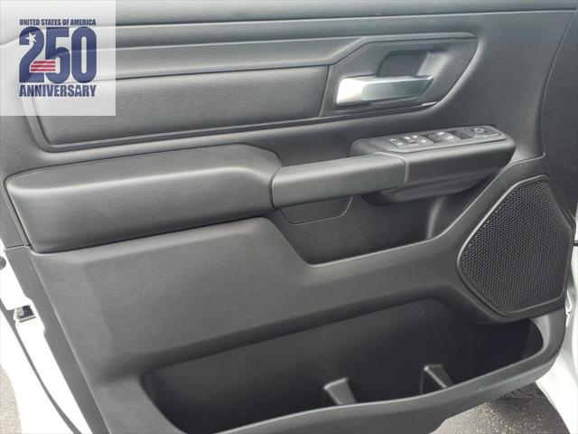 2026 Ram 1500 Warlock Crew Cab 4x4 5'7" Box