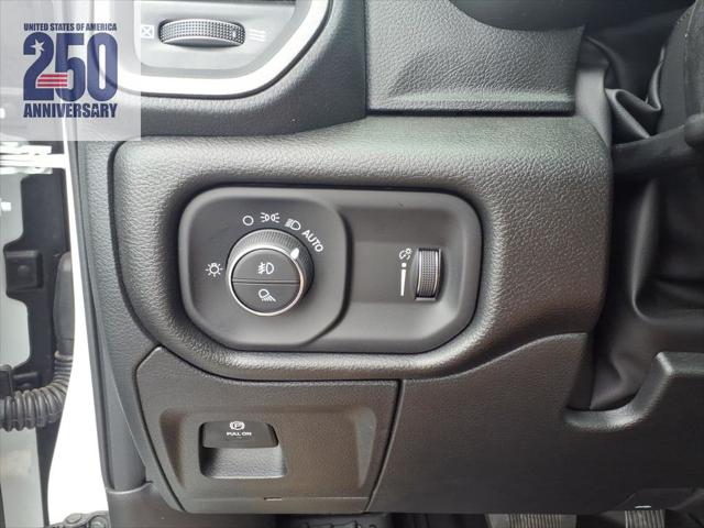 2026 Ram 1500 Warlock Crew Cab 4x4 5'7" Box