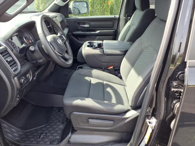 2026 Ram 1500 Warlock Crew Cab 4x4 5'7" Box