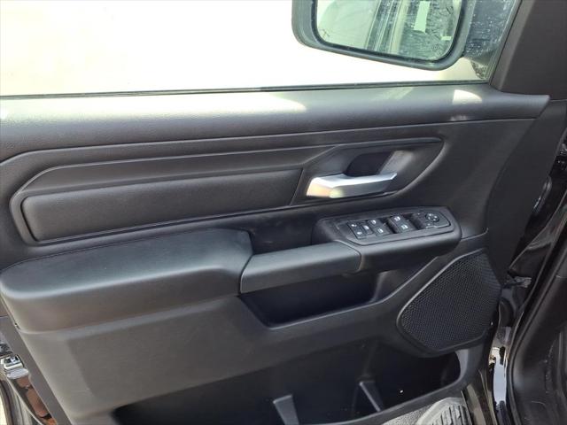 2026 Ram 1500 Warlock Crew Cab 4x4 5'7" Box