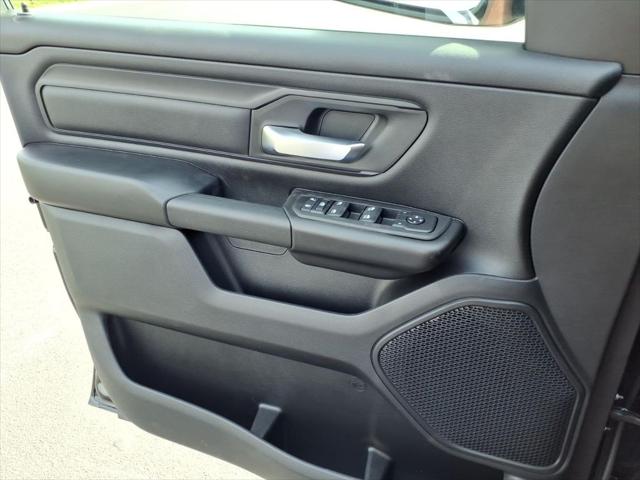 2026 Ram 1500 Warlock Crew Cab 4x4 5'7" Box