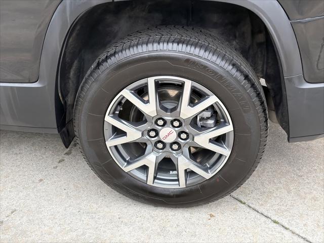 2023 GMC Acadia AWD SLT