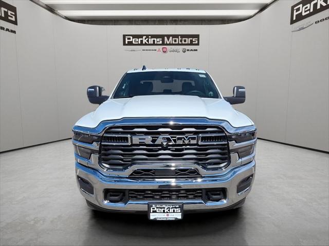 2026 RAM Ram 3500 Chassis Cab RAM 3500 TRADESMAN CREW CAB CHASSIS 4X4 60 CA