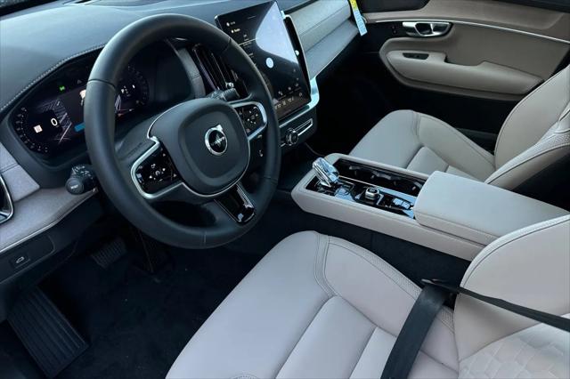 2026 Volvo XC90 Plus, B6 AWD Gas mild hybrid, Gasoline, Bright, 7 Seats