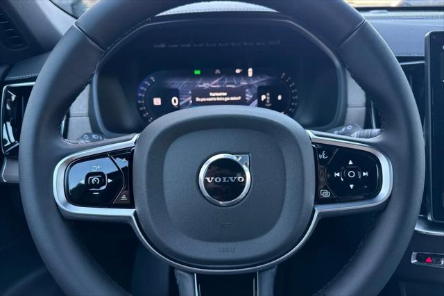 2026 Volvo XC90 Plus, B6 AWD Gas mild hybrid, Gasoline, Bright, 7 Seats