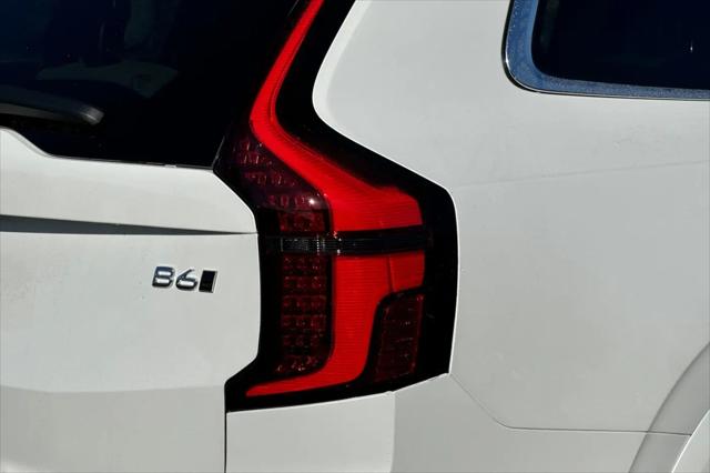 2026 Volvo XC90 Plus, B6 AWD Gas mild hybrid, Gasoline, Bright, 7 Seats