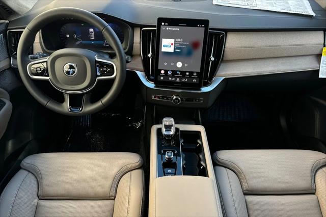 2026 Volvo XC90 Ultra, B5 AWD Gas (mild hybrid), Gasoline, Bright, 7 Seats
