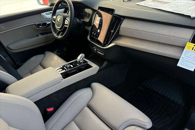 2026 Volvo XC90 Ultra, B5 AWD Gas (mild hybrid), Gasoline, Bright, 7 Seats