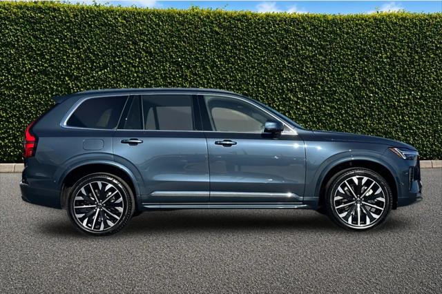 2026 Volvo XC90 Plus, B6 AWD Gas mild hybrid, Gasoline, Bright, 7 Seats