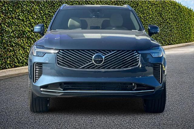 2026 Volvo XC90 Plus, B6 AWD Gas mild hybrid, Gasoline, Bright, 7 Seats