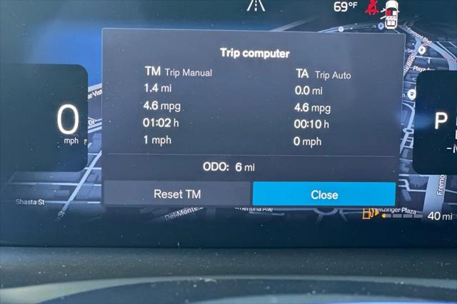 2026 Volvo XC90 Plus, B6 AWD Gas mild hybrid, Gasoline, Bright, 7 Seats