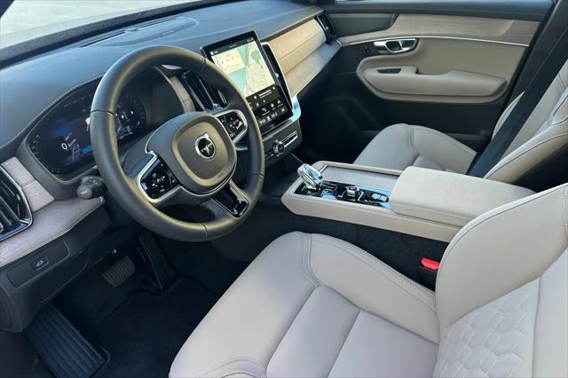 2026 Volvo XC90 Plus, B6 AWD Gas mild hybrid, Gasoline, Bright, 7 Seats