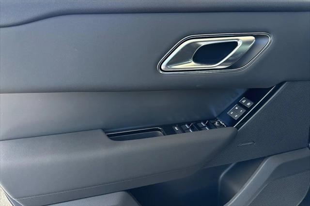 2024 Land Rover Range Rover Velar P250 Dynamic SE
