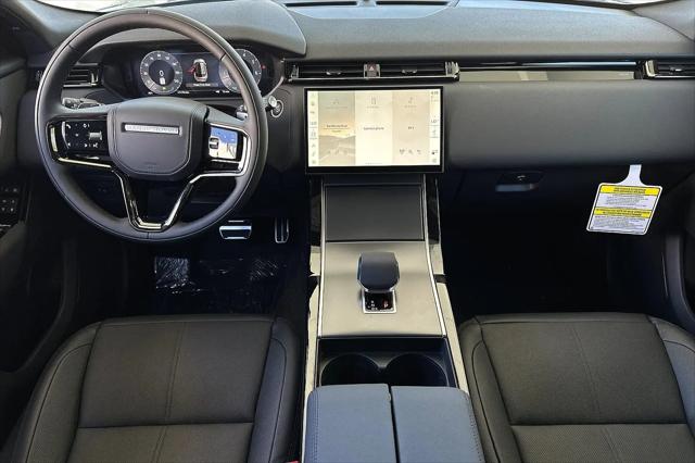 2024 Land Rover Range Rover Velar P250 Dynamic SE