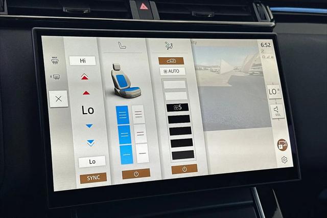 2024 Land Rover Range Rover Velar P250 Dynamic SE