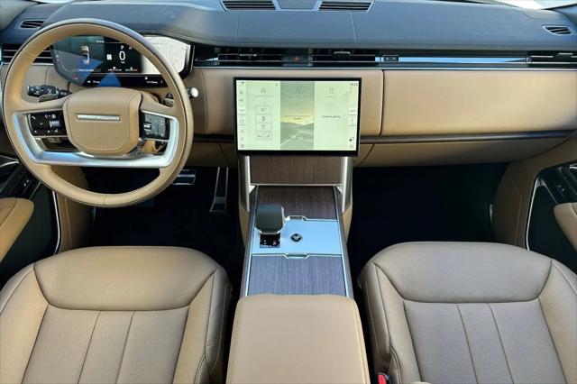 2026 Land Rover Range Rover P530 SE