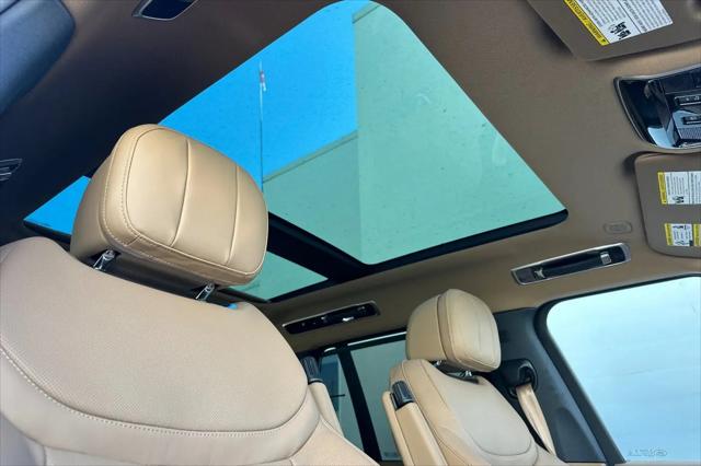 2026 Land Rover Range Rover P530 SE