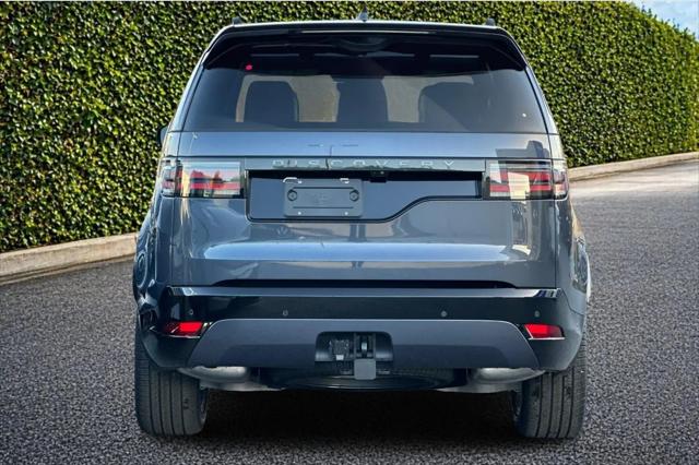 2025 Land Rover Discovery P300 Dynamic SE