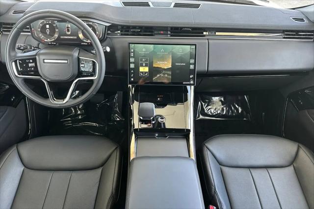 2026 Land Rover Range Rover Sport P360 SE