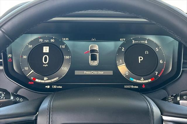 2026 Land Rover Range Rover Sport P360 SE