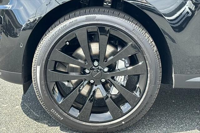 2026 Land Rover Range Rover Sport P360 SE