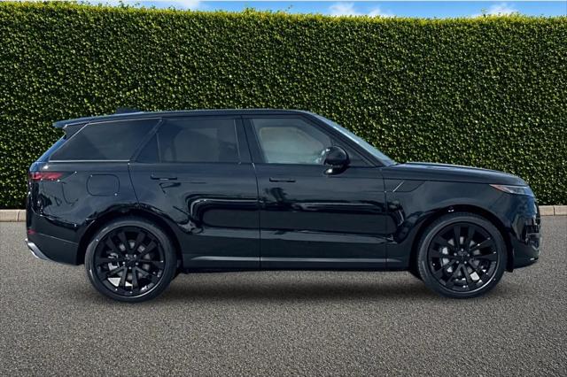 2026 Land Rover Range Rover Sport P360 SE