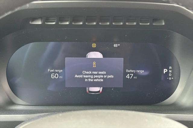 2025 Volvo XC90 Plug-In Hybrid T8 Plus 7-Seater