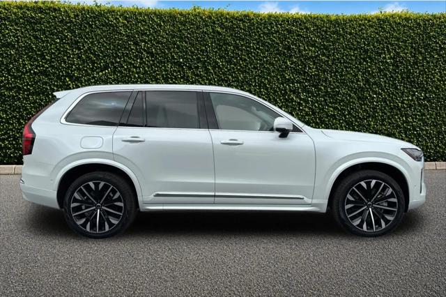 2025 Volvo XC90 Plug-In Hybrid T8 Plus 7-Seater
