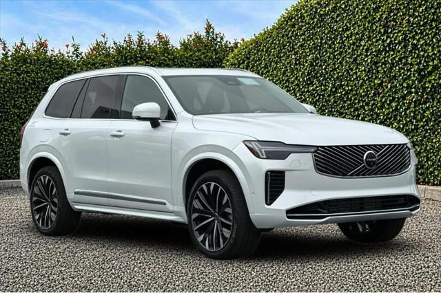 2025 Volvo XC90 Plug-In Hybrid T8 Plus 7-Seater