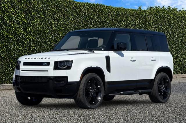 2025 Land Rover Defender 110 P500 X-Dynamic SE