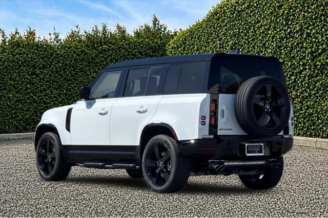2025 Land Rover Defender 110 P500 X-Dynamic SE
