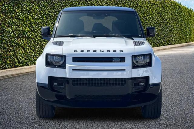 2025 Land Rover Defender 110 P500 X-Dynamic SE