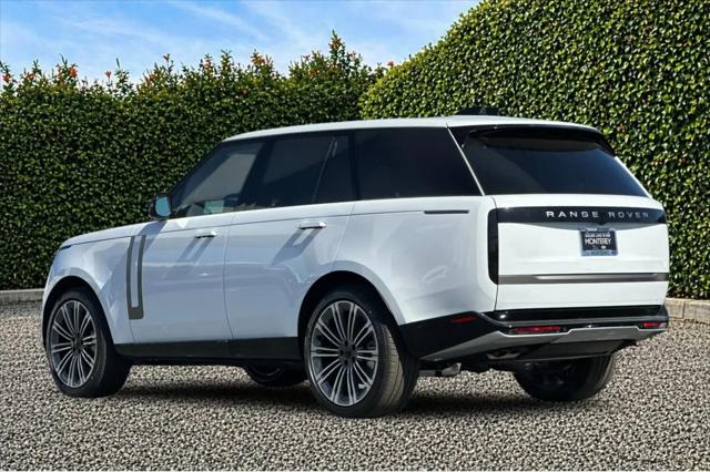2026 Land Rover Range Rover P530 SE