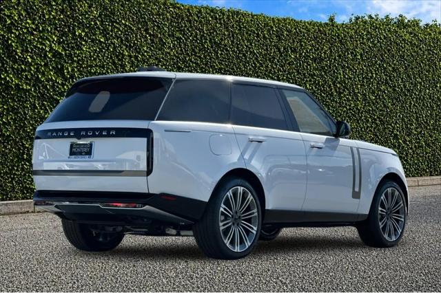 2026 Land Rover Range Rover P530 SE