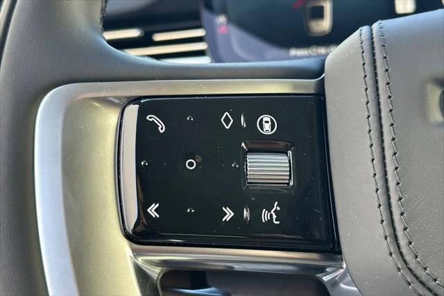 2026 Land Rover Range Rover P530 SE