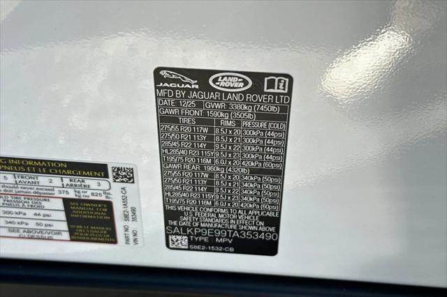 2026 Land Rover Range Rover P530 SE