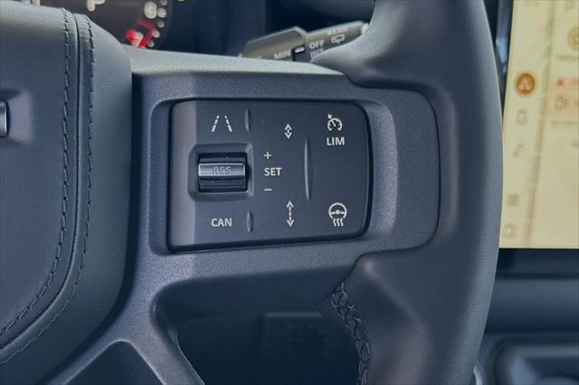 2024 Land Rover Defender 130 P400 X-Dynamic SE