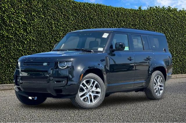 2024 Land Rover Defender 130 P400 X-Dynamic SE