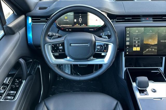 2026 Land Rover Range Rover P530 SE 7 Seat