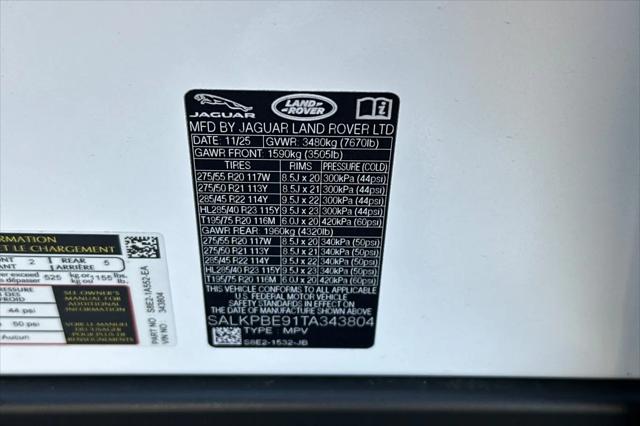2026 Land Rover Range Rover P530 SE 7 Seat