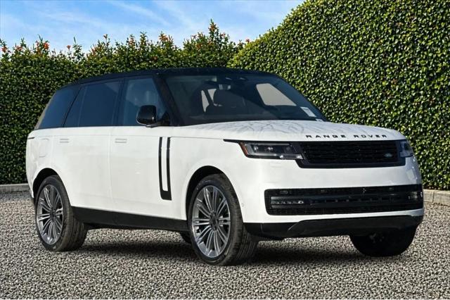2026 Land Rover Range Rover P530 SE 7 Seat