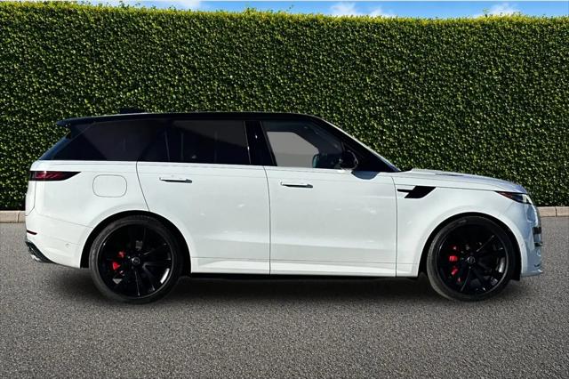 2025 Land Rover Range Rover Sport P460 Dynamic SE