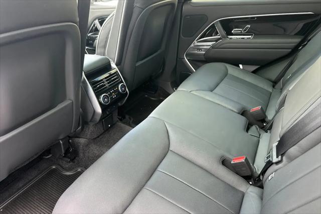 2024 Land Rover Range Rover P400 SE