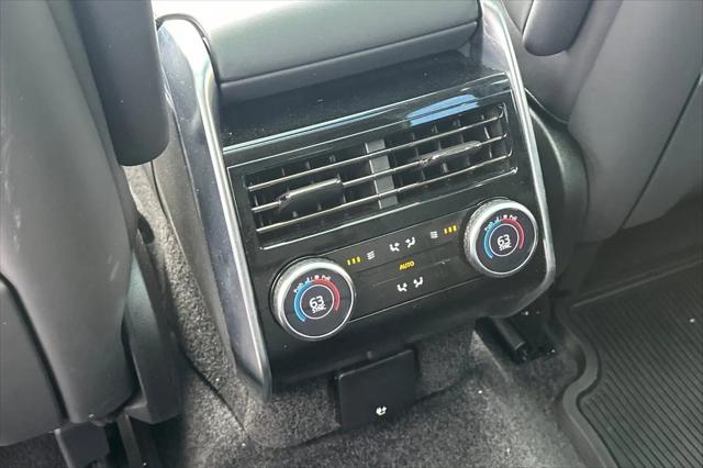 2024 Land Rover Range Rover P400 SE
