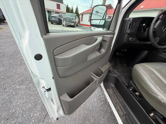 2015 GMC Savana 2500 Work Van