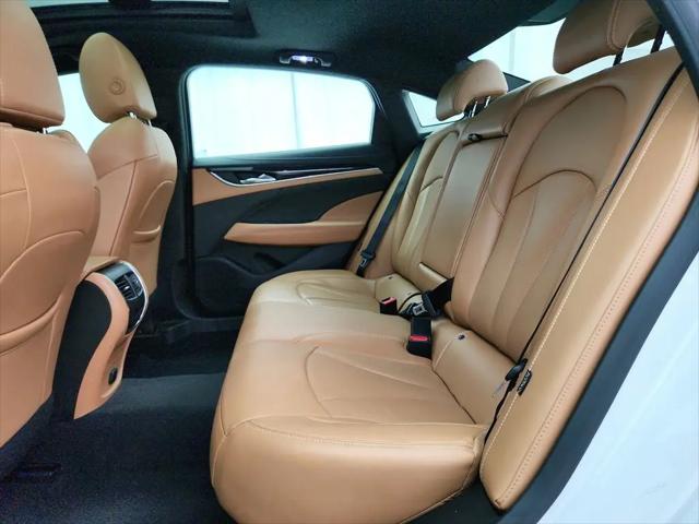 2017 Buick LaCrosse Essence