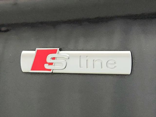 2021 Audi Q3 Premium 45 TFSI S line quattro Tiptronic