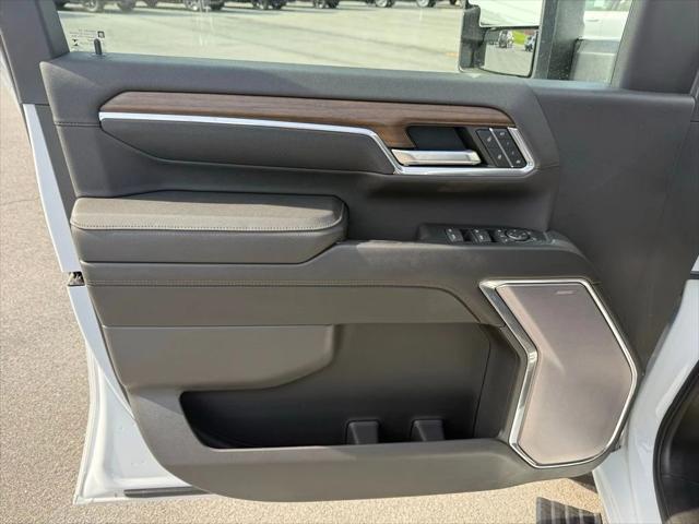 2024 Chevrolet Silverado 3500HD 4WD Crew Cab Standard Bed High Country